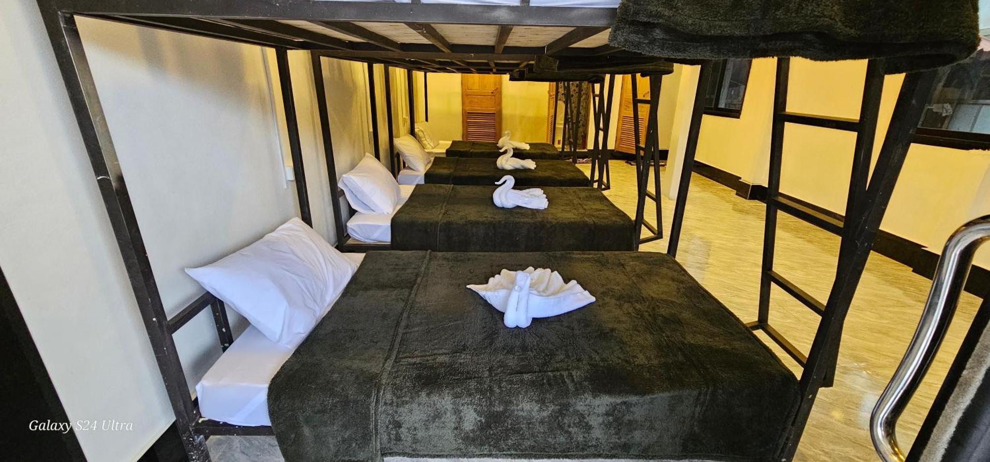 Inn Riverside Hostel Pb Muang Pakbèng Eksteriør bilde